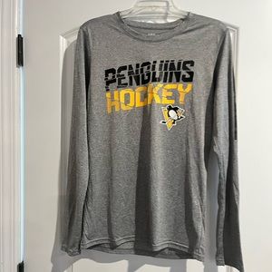 Penguins Hockey long sleeve “active” tee